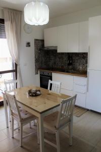 Kuchyňa alebo kuchynka v ubytovaní Casa Angelina Deluxe Suite
