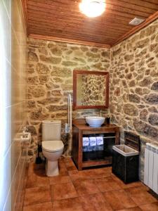 Kylpyhuone majoituspaikassa A Casa do Folgo Turismo Rural