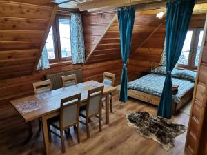 Posteľ alebo postele v izbe v ubytovaní uDany Villa Apartament