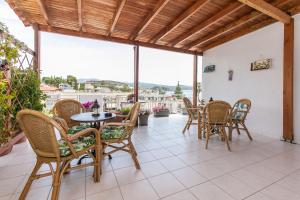 A balcony or terrace at Hotel Electra