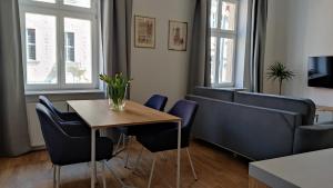 TV a/nebo společenská místnost v ubytování Apartamenty Ceglane