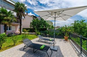 Zahrada ubytování Apartments Rajna