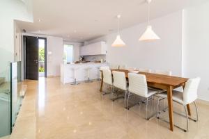 Fotografie z fotogalerie ubytování Casa Views - La Finca de Marbella v destinaci Marbella