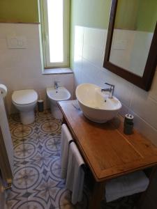 A bathroom at Casa Bellocchio