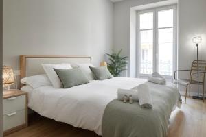 Posteľ alebo postele v izbe v ubytovaní CONCHA SUITE Brand NEW & Style