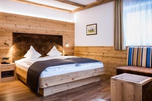 Gallery image of Apartments Aghel ***S in Selva di Val Gardena