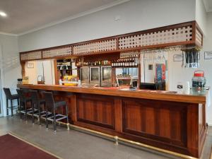 Lounge alebo bar v ubytovaní Boab Inn
