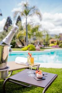 Бассейн в Leonardo Resort или поблизости