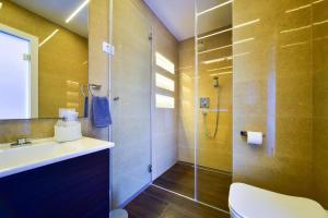 Ein Badezimmer in der Unterkunft Aurora & Tramonto