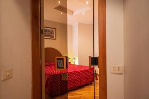 Postel nebo postele na pokoji v ubytování Intra Hotel