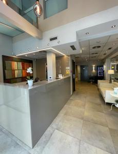 The lobby or reception area at SM Hotel Sant Antoni