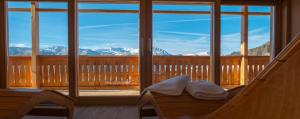 Ein allgemeiner Bergblick oder ein Berglick von des Hotels aus