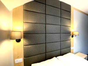 Posteľ alebo postele v izbe v ubytovaní Karolowy pokoje&apartamenty