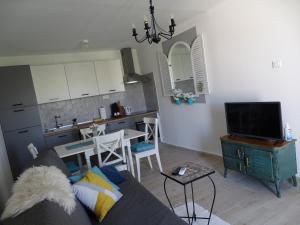 Kuchyňa alebo kuchynka v ubytovaní Charming apartment piccolo paradiso