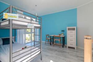 Posteľ alebo postele v izbe v ubytovaní TriApart Amber Jantar V