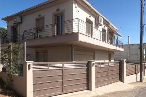 The building in which the holiday home is located