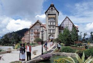 Foto da galeria de Colmar Tropicale em Bukit Tinggi