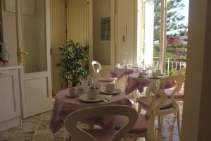 Fotografie z fotogalerie ubytování B&B Il Giglio Bianco v Sorrentu + 8 fotografií