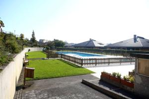 The swimming pool at or close to Berlín - Basquenjoy