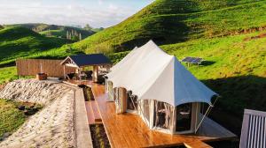Příroda nedaleko luxury tent