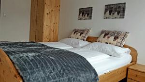 A bed or beds in a room at Appartement Miran by Miha