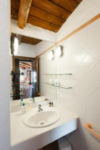 Koupelna v ubytování VILLA CON MAGNIFICO TERRAZZO IUN P6868