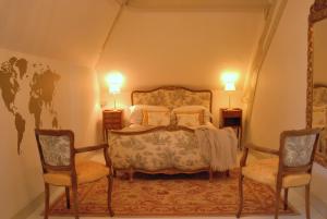 Postel nebo postele na pokoji v ubytování Le Logis d'Epargnes B&B and Gite