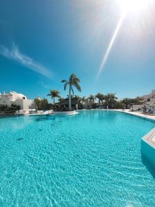 The swimming pool at or close to Suite Adeje Paradise with private jacuzzi