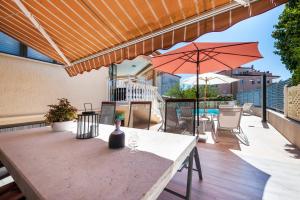 Ein Balkon oder eine Terrasse in der Unterkunft Villa Allegria