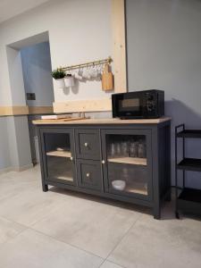 Kuchyň nebo kuchyňský kout v ubytování Karolowy pokoje&apartamenty