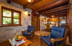 Gallery image of Stone Holiday Homes Stankovci with pool and Mediterranean gardens in Stankovci