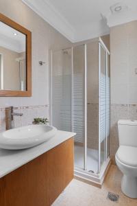 A bathroom at Amphitrite Beach House