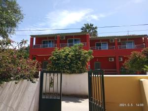 Budynek, w którym mieści się apartament