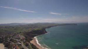 Afbeelding uit fotogalerij van Hotel Playa de Los Locos in Suances