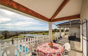 Μπαλκόνι ή βεράντα στο Amazing Home In Arnaud-Guilhem