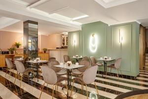 Posedenie v ubytovaní Hotel Luxembourg