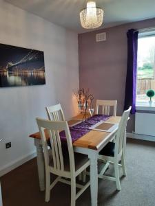 Dining area sa apartment