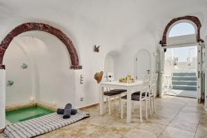 Imagen de la galería de Santorini Mansion at Imerovigli, en Imerovigli