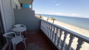 A general sea view or a sea view taken from Az apartmant