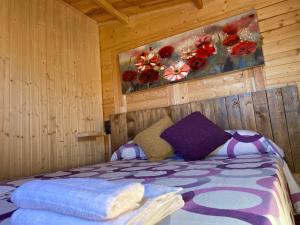 Postel nebo postele na pokoji v ubytování Alojamiento Rural Setenil