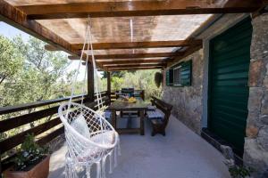 Balkón nebo terasa v ubytování Robinson house''La Vida''