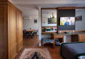 Duru Sultanahmet Apart & Suites TV 또는 엔터테인먼트 센터