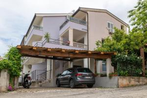 Budova, v ktorej sa apartmán nachádza
