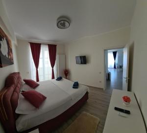 Llit o llits en una habitació de Select Apartment Mamaia Nord