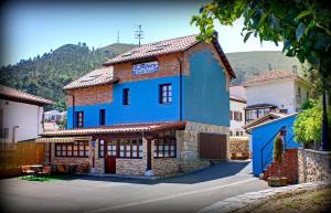 Gallery image of Hotel L´Alloru in Nueva de Llanes