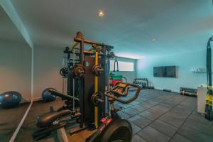 The fitness centre and/or fitness facilities at The View Bodrum