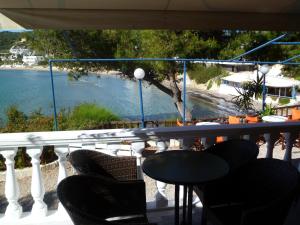 Gallery image of Liberty II in Agia Marina Aegina