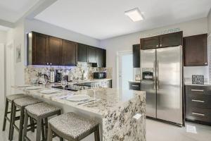 Brand New! Stylish 2BD 1BTH Home in North Miami