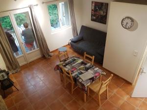 Posezení v ubytování Le Rebois + 3 fotografie