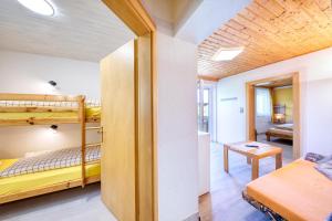 Postel nebo postele na pokoji v ubytování Gästehaus Lanthaler